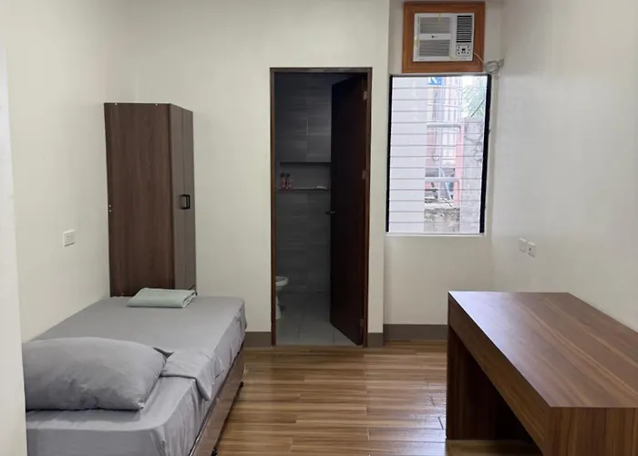 Lheaf Residences And Serviced *