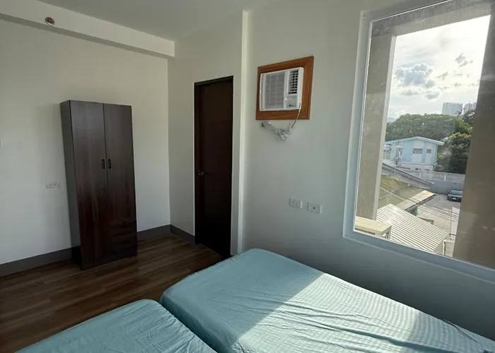 Hostel Lheaf Residences And Serviced